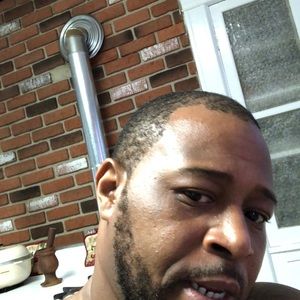 Meet your Posher, Desmon